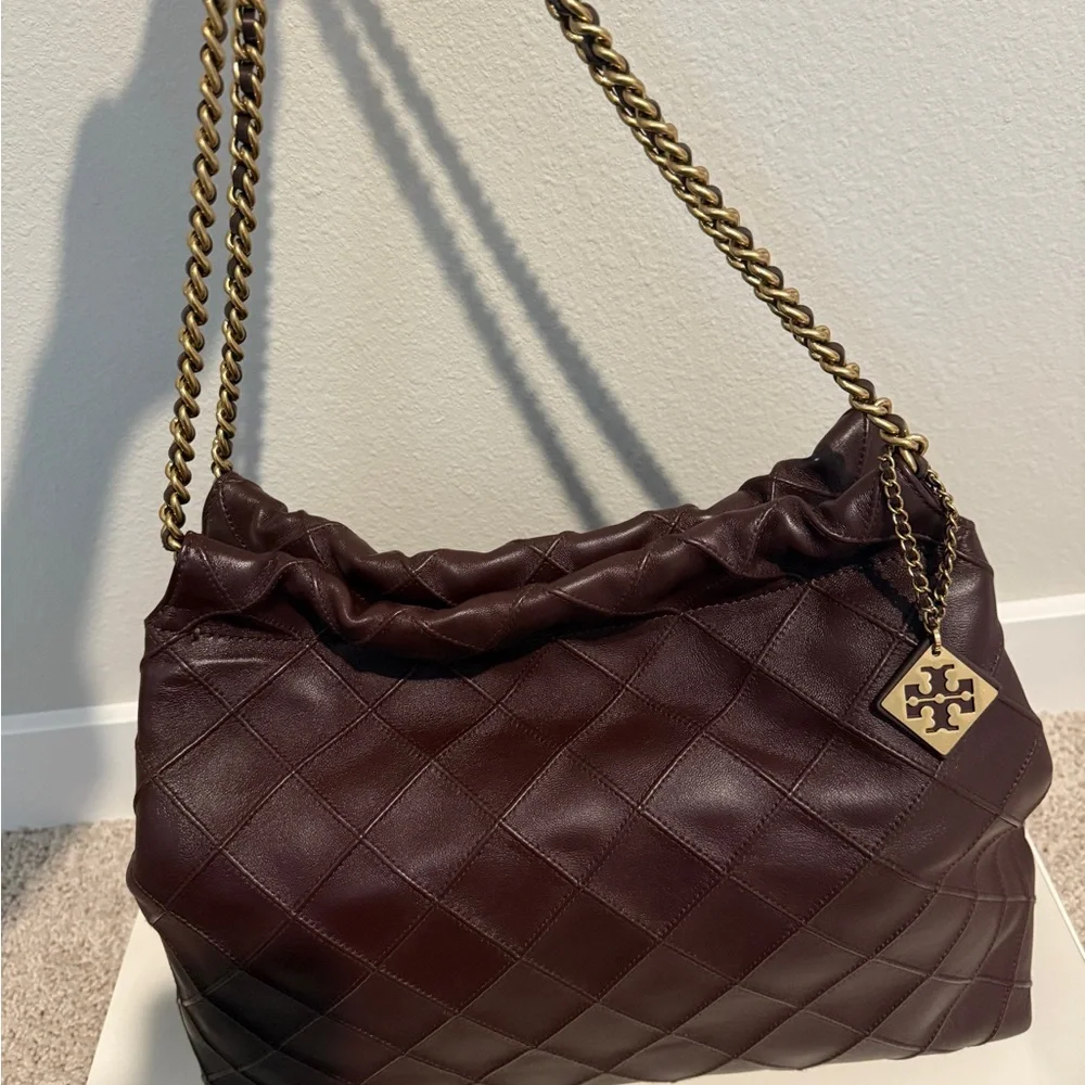 Tory Burch Fleming Quilted Hobo (Maple/Brown) - Picture 2 of 6